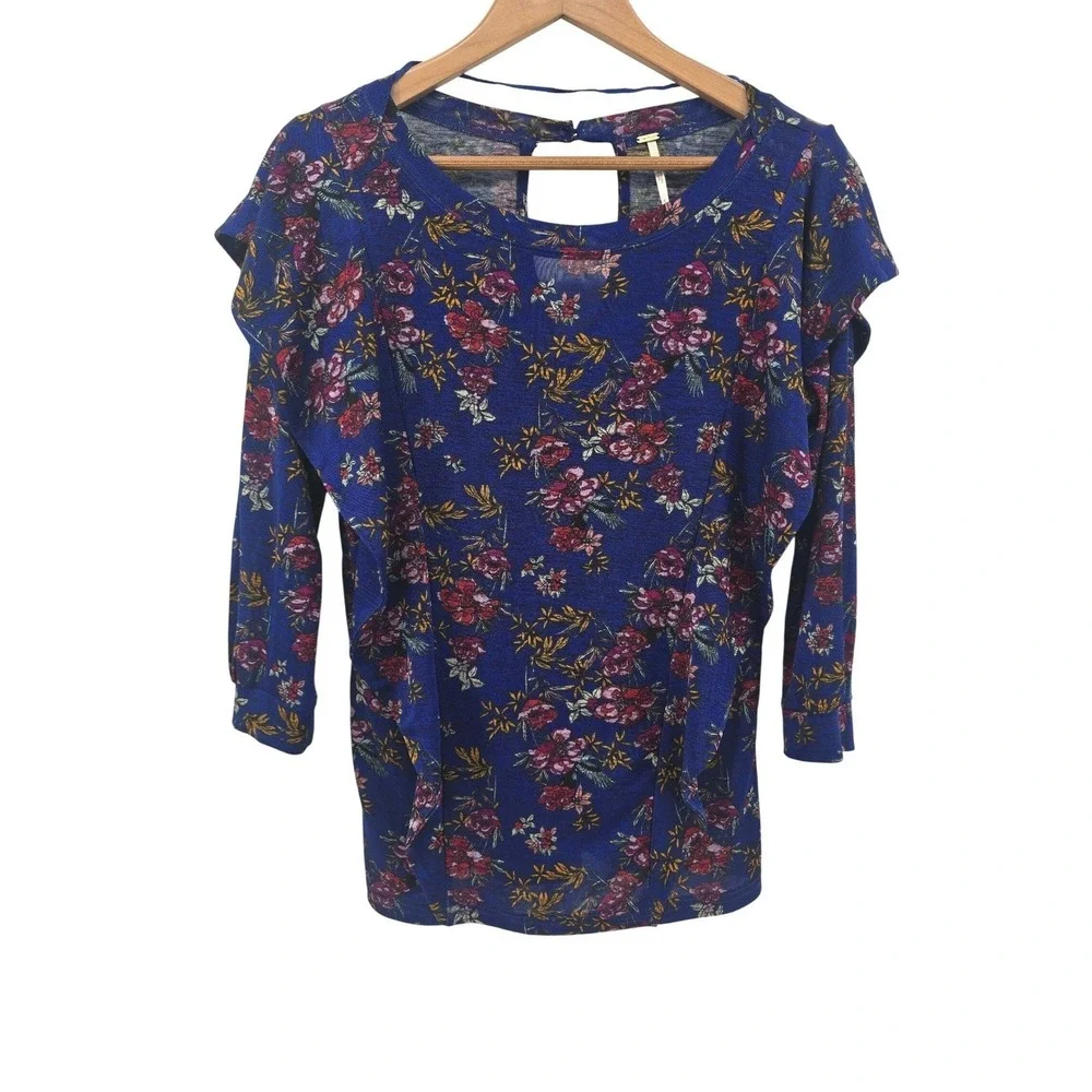 Free People Ruffle Front Top Womens S Blue Floral 3/4 Sleeve Knit Keyhole Back